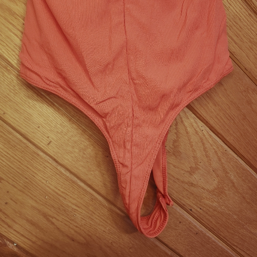 Forever 21 Light Red Orange Vertical Striped High Neck CrissCross Small Bodysuit - Picture 10 of 10